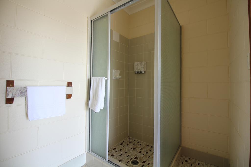 Snowy Mountains Resort And Function Centre Adaminaby Δωμάτιο φωτογραφία