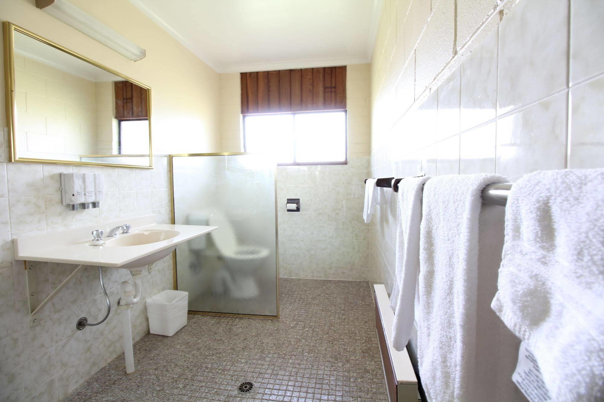 Snowy Mountains Resort And Function Centre Adaminaby Εξωτερικό φωτογραφία